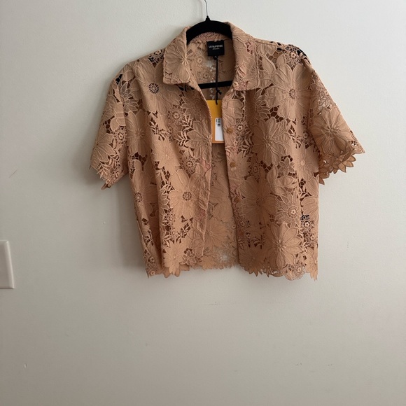 NWT Le Superbe Elegant Lace Floral Tan Top - Picture 4 of 7